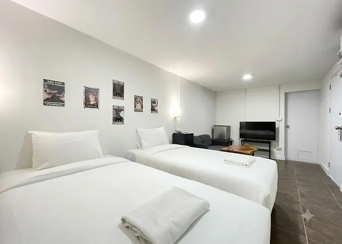 Hotel The Escape Ratchayothin 3*