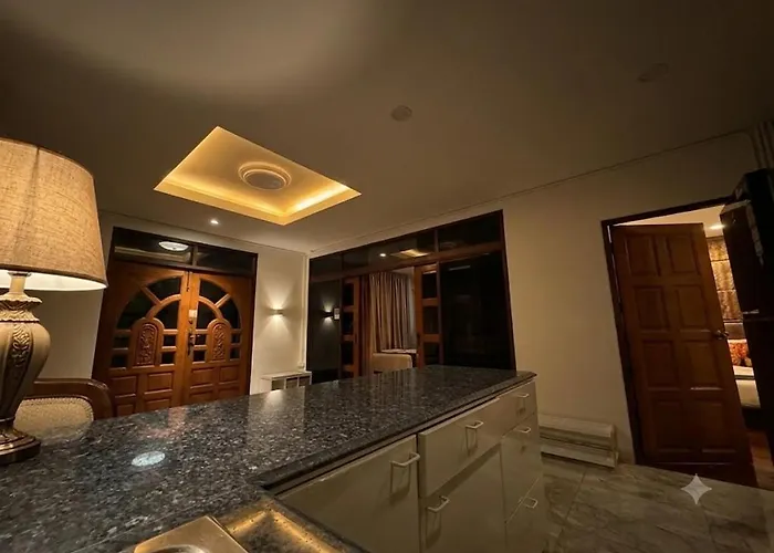 The Escape Ratchayothin Hotel 3*