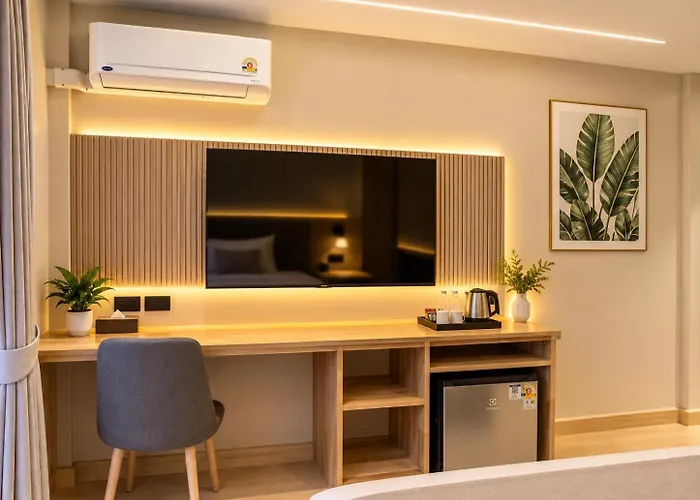 Hotel The Escape Ratchayothin 3*