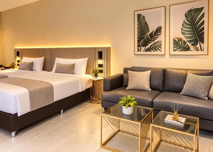 The Escape Ratchayothin 3* Bangkok
